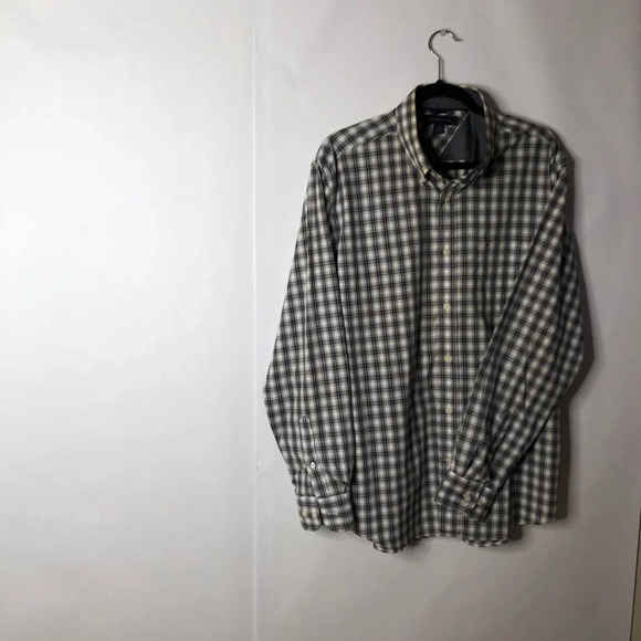 Men’s Tommy Hilfiger Large Men’s Shirt - Picture 1 of 5
